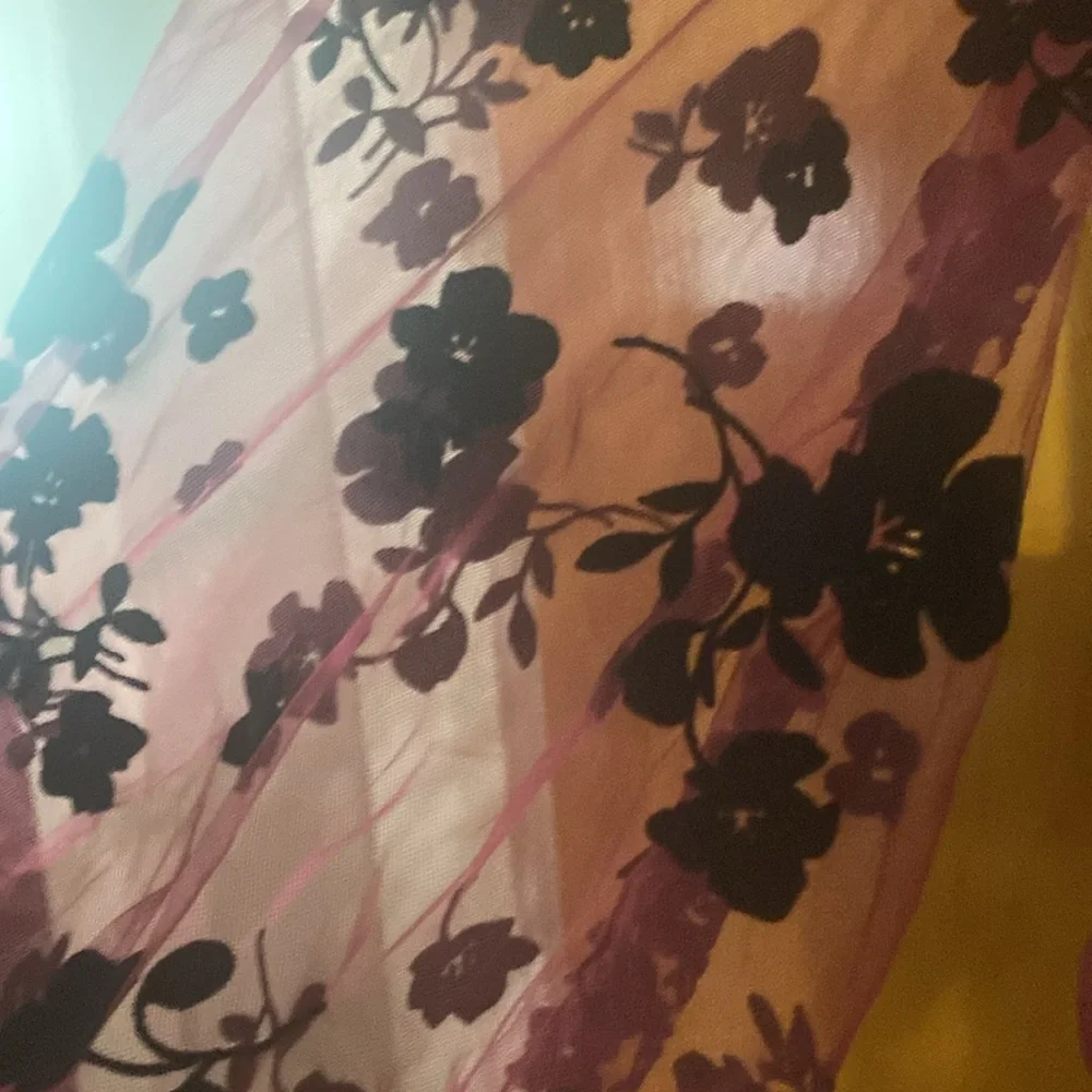 Shein Curve formal dark red and black formal dress - Picture 5 of 8